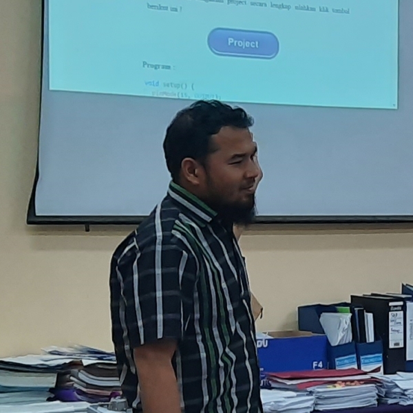 Faris Humam, M.Kom